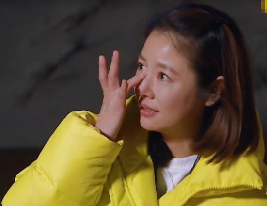 明星失控哭,情感爆发引网友热议