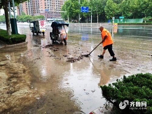 潍坊积水爆料事件视频,城市内涝紧急应对纪实